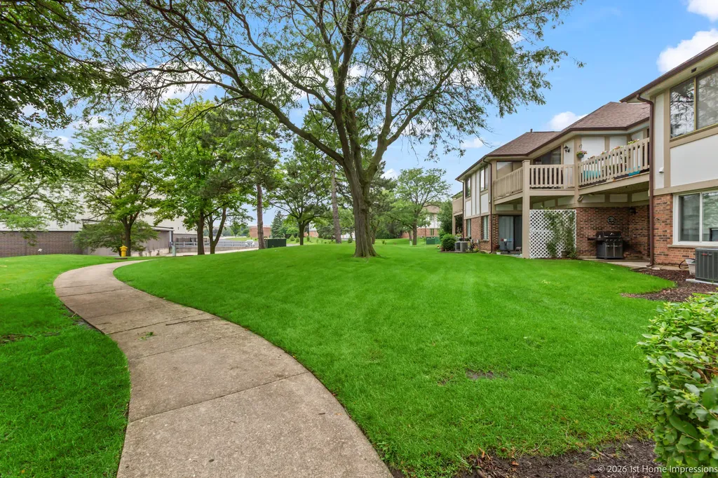 9155 Sutton Court Orland Park IL 60462