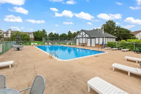 9155 Sutton Court Orland Park IL 60462