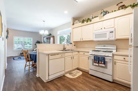 1403 Sherborn Court Minooka IL 60447