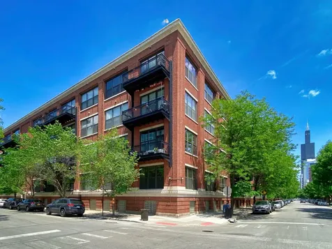 1040 West Adams Street Chicago IL 60607
