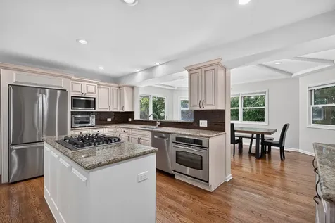 316 Fox Run Drive Northbrook IL 60062