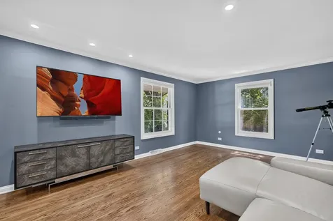 316 Fox Run Drive Northbrook IL 60062
