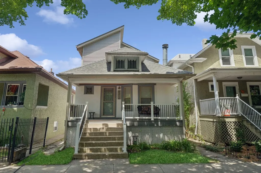4312 West Wrightwood Avenue Chicago IL 60639