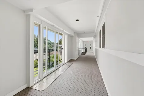 240 South Oak Park Avenue Oak Park IL 60302