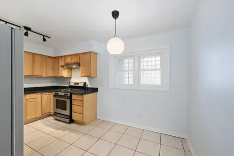 240 South Oak Park Avenue Oak Park IL 60302