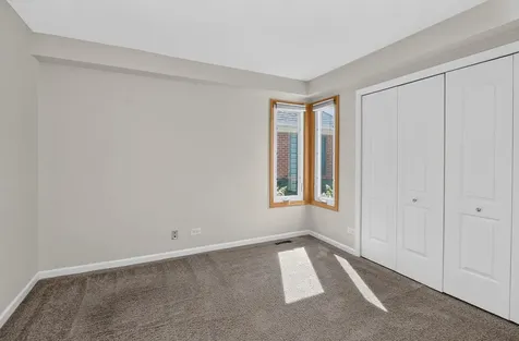 181 Inverness Court Elk Grove Village IL 60007