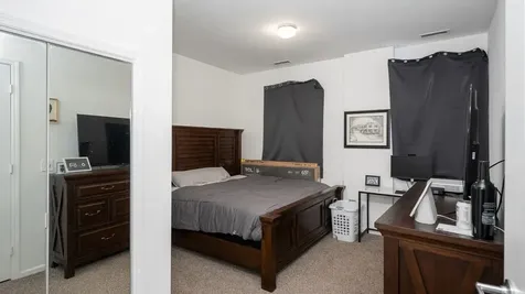 1124 West Eddy Street Chicago IL 60657