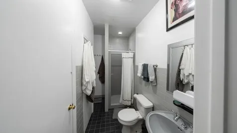 1124 West Eddy Street Chicago IL 60657