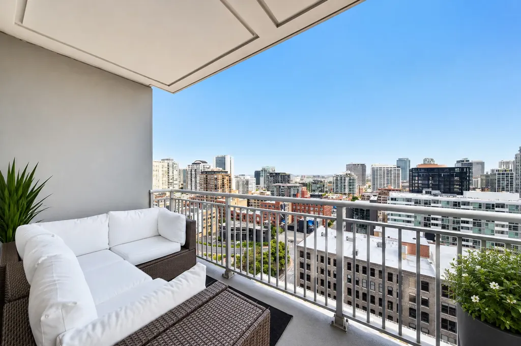 330 West Grand Avenue Chicago IL 60654