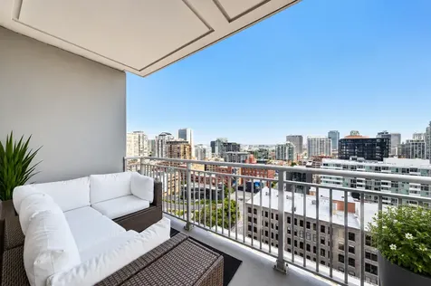 330 West Grand Avenue Chicago IL 60654