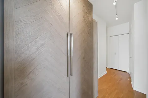330 West Grand Avenue Chicago IL 60654