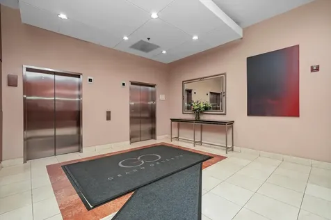 330 West Grand Avenue Chicago IL 60654