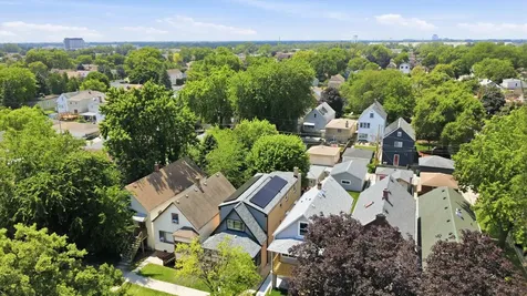 1504 Grove Avenue Berwyn IL 60402