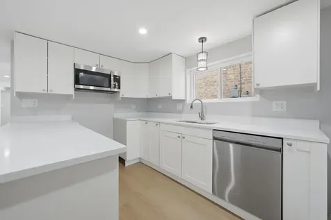 1504 Grove Avenue Berwyn IL 60402