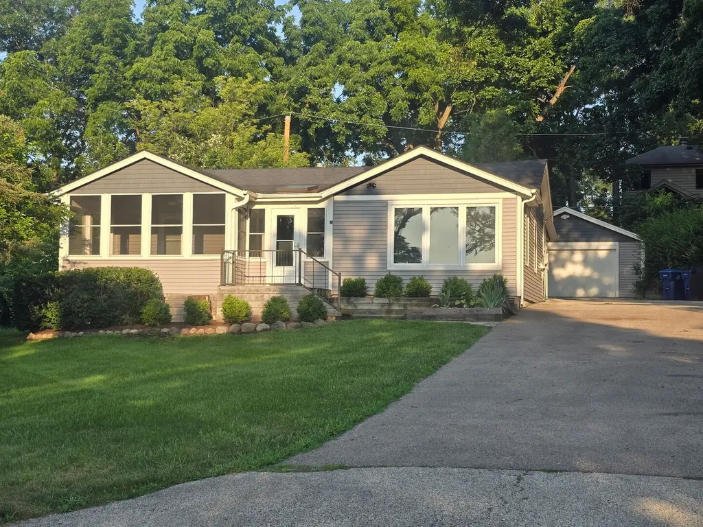 36288 South Nathan Hale Drive Lake Villa IL 60046