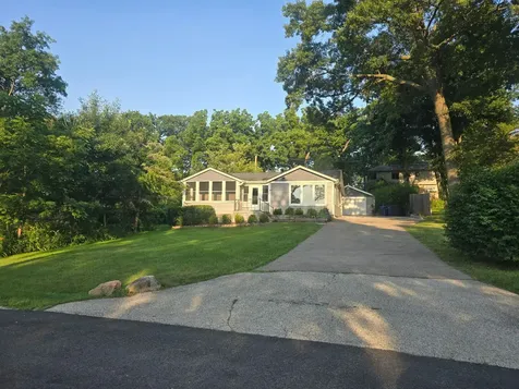 36288 South Nathan Hale Drive Lake Villa IL 60046