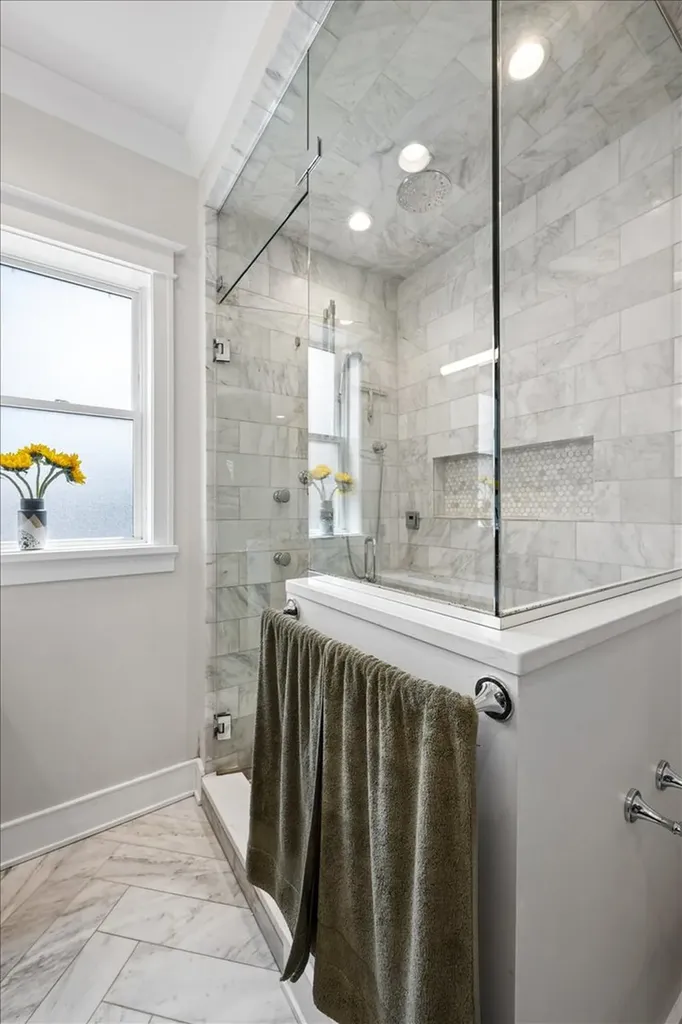 2653 North Dayton Street Chicago IL 60614