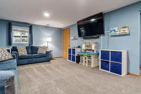 3920 Ashwinton Way Rockford IL 61109