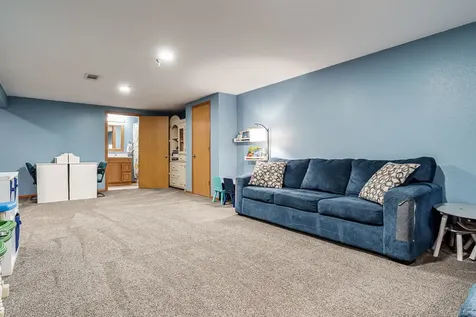 3920 Ashwinton Way Rockford IL 61109