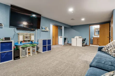 3920 Ashwinton Way Rockford IL 61109