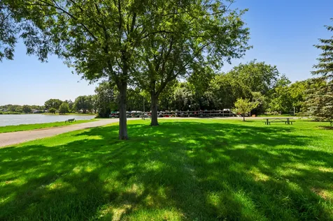 720 Oxbow Lane Barrington IL 60010