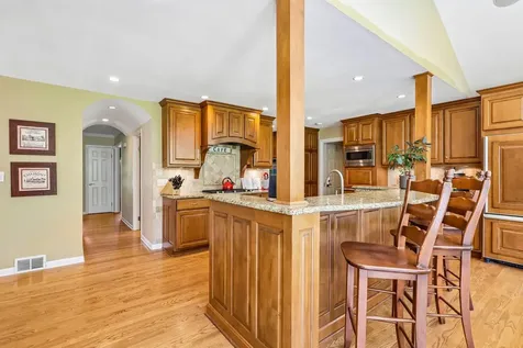 720 Oxbow Lane Barrington IL 60010