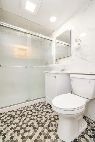 6511 West Higgins Avenue Chicago IL 60656