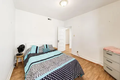 3435 North Harding Avenue Chicago IL 60618
