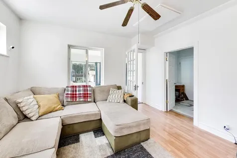 3435 North Harding Avenue Chicago IL 60618