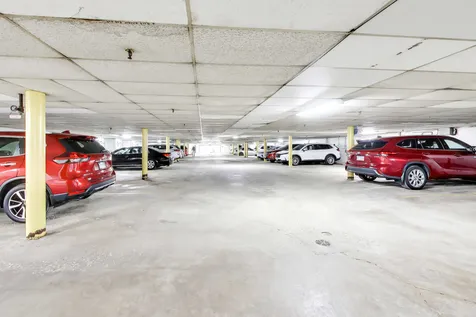 5840 West 104th Street Oak Lawn IL 60453