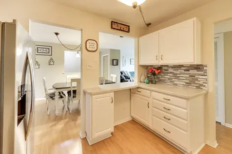 5840 West 104th Street Oak Lawn IL 60453