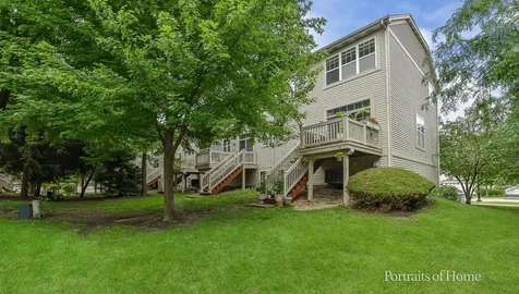 3360 Kentshire Circle Aurora IL 60504