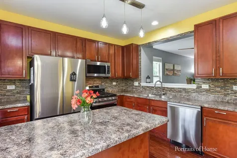 3360 Kentshire Circle Aurora IL 60504