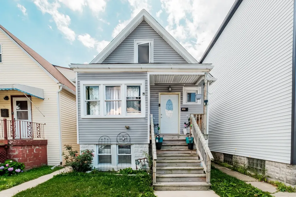 4825 West 28th Street Cicero IL 60804