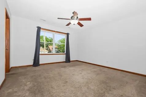 1033 Hayes Avenue Oak Park IL 60302