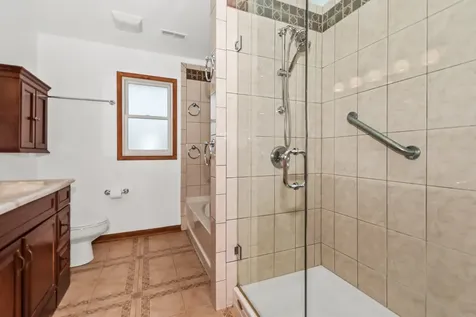 1033 Hayes Avenue Oak Park IL 60302