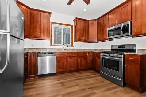 1033 Hayes Avenue Oak Park IL 60302