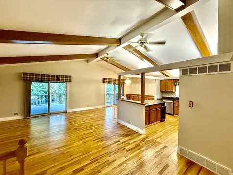 332 West Gartner Road Naperville IL 60540