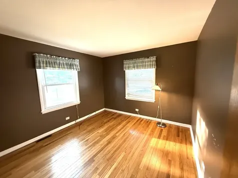 332 West Gartner Road Naperville IL 60540