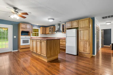 492 County Road 0 Sadorus IL 61872
