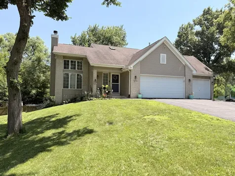 3476 Valley Woods Drive Cherry Valley IL 61016