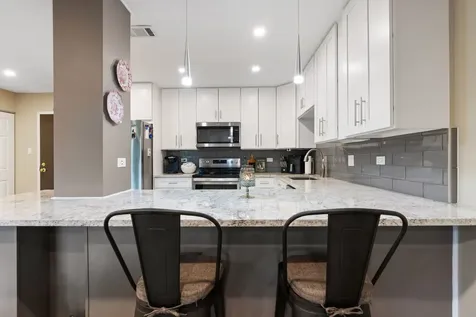 1243 East Baldwin Lane Palatine IL 60074