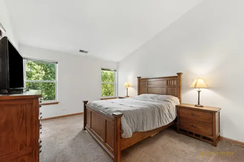 4349 Waters Edge Drive Island Lake IL 60042