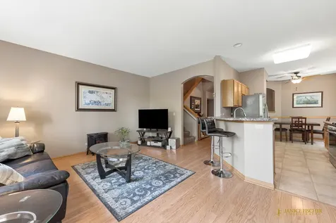 4349 Waters Edge Drive Island Lake IL 60042