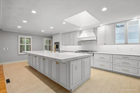 4703 North Waltshire Lane Mchenry IL 60051