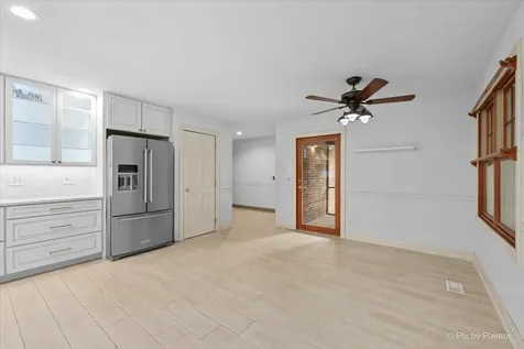 4703 North Waltshire Lane Mchenry IL 60051