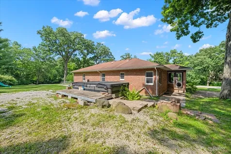 4703 North Waltshire Lane Mchenry IL 60051