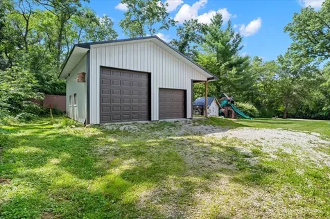 4703 North Waltshire Lane Mchenry IL 60051