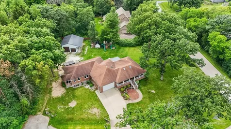 4703 North Waltshire Lane Mchenry IL 60051