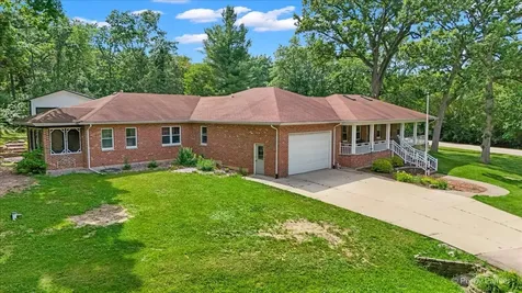 4703 North Waltshire Lane Mchenry IL 60051